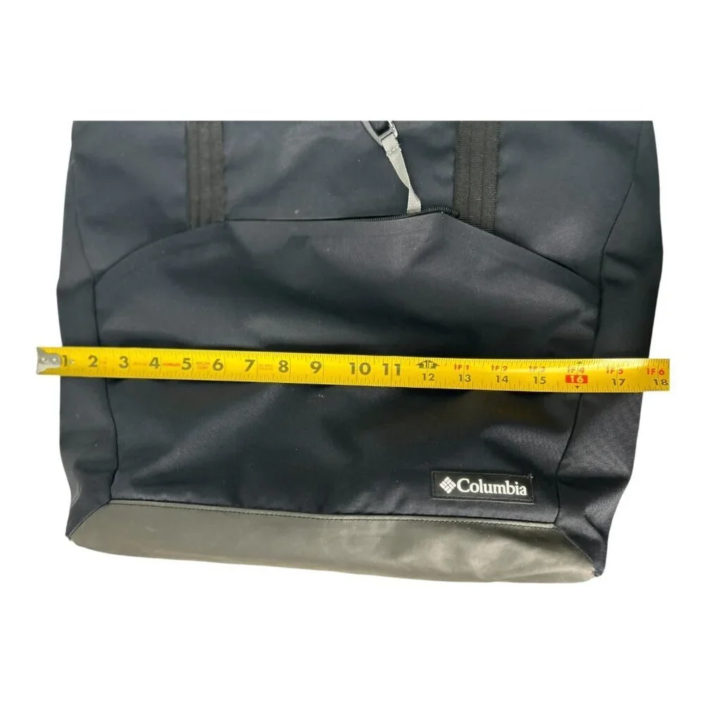 Columbia Sportswear Unisex Tote/ Duffel Back Navy Outdoor Gym Travel Hiking Golf
